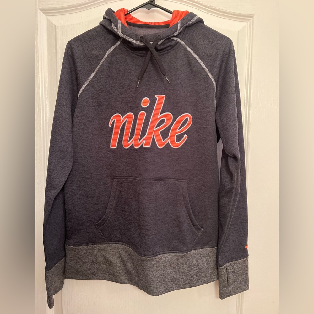 Womens Grey Nike Therma-Fit Sweatshirt - Size Medium